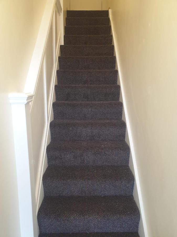 London Luxury 3 Bedroom Flat 1Min Walk From Underground, With Free Parking Sleeps X10 Εξωτερικό φωτογραφία
